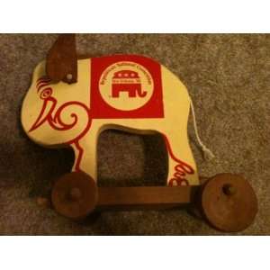 Republican National Convention New Orleans 1988 Wood Elephant Pull toy 