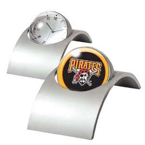  Pittsburgh Pirates MLB Spinning Desk Clock: Home & Kitchen