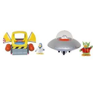   : Disney Club Penguin Vehicles with Figure Set of 2: Everything Else