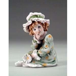  Giuseppe Armani Figurine Little Daisy 7820 C: Home 