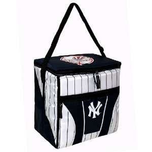  New York Yankees MLB Stockade Lunch Cooler: Sports 