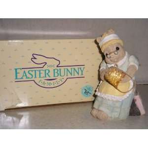  The Easter Bunny Family/Mamma Making Basket Figurine 