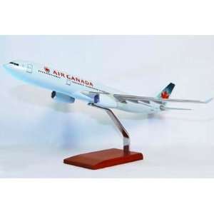  Air Canada B777 300 Model Airplane Toys & Games