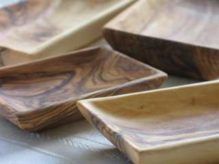 description and demensions these 4 hand carved snack dishes are