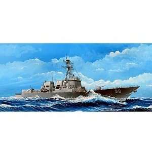    04528 1/350 USS Forest Sherman DDG 98 Destroyer Toys & Games