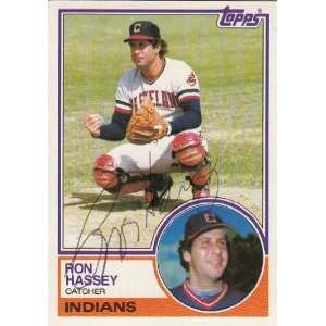  1983 Topps #689 Ron Hassey Indians Signed 