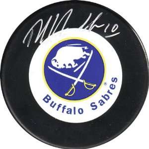 Dale Hawerchuk Buffalo Sabres Autographed Hockey Puck  