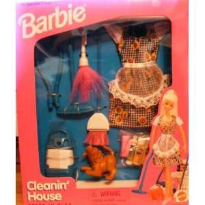  Barbie  Cleanin House Dress N Playset 1997: Toys & Games