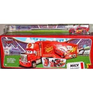   Playset with Lightning McQueen the World of Cars Mattel: Toys & Games