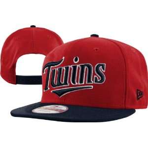  : Minnesota Twins 9FIFTY Reverse Word Snapback Hat: Sports & Outdoors