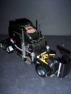   TRUCK American Peterbilt and Trailer EAGLE SCALE: 1/32 W467 BB  