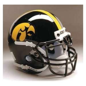  Iowa Hawkeyes NCAA Schutt Full Size Replica Helmet: Sports 