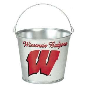  Wisconsin Badgers Bucket: 5 Quart Galvanized Pail: Sports 