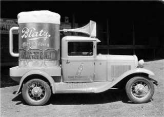 Blatz Old Heidelberg Famous Milwaukee Beer ~ Advertising Truck ~ Cool 