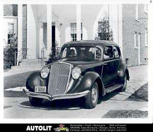 1934 Hupmobile Eight Series 421J Sedan Factory Photo  