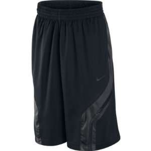  NIKE DOMINATE SHORT (MENS): Sports & Outdoors