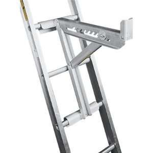   Qualcraft 2430 Aluminum 3 Rung Long Body Ladder Jack