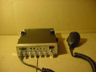 COBRA MODEL 29LTD CLASSIC CB RADIO. WORKS GREAT AND IN GOOD CONDITION