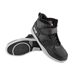   and Strength Run With The Bulls Moto Shoes   13/Black Automotive