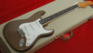 New USA Fender ® Eric Johnson Stratocaster Strat, Medium Palomino 