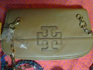 2012 Auth TORY BURCH Stacked T Logo Clutch Royal Tan No Reserve  