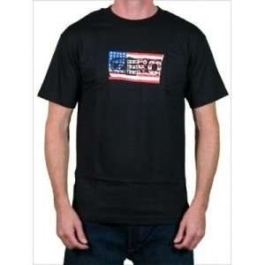 Zero Skateboards American Punk T shirt:  Sports & Outdoors
