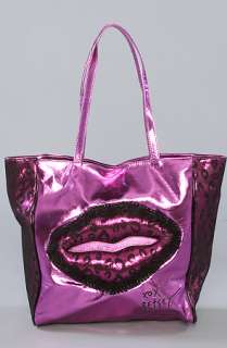 Karmaloop Betsey Johnson The Betseyville Lacey Lips Tote Pink  