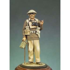    British Guards Officer (1943) (Unpainted Kit): Toys & Games