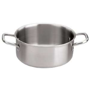  Tiple Ply Stainless Steel Sauce Pot Capacity: 5 Quarts 
