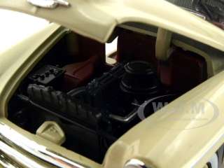 1950 CHEVROLET BEL AIR CREAM 1:24 DIECAST MODEL CAR  