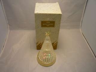 Avon Crystal Holiday Tree, 1990. Three lights that blink. works, in 