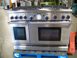 THERMADOR 48 STAINLESS DUEL FUEL CONVECTION RANGE 6 BURNER w/GRIDDLE 