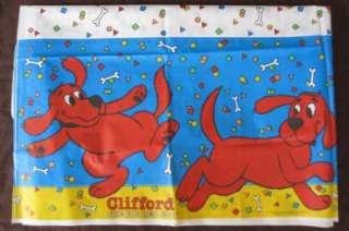   the Big Red Dog Table Cover Cloth Tablecloth Plastic 54x90 90x54 inch