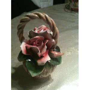  Capodimonte Rose Flower Basket