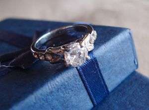 Lovely Crystal Rhinestones Princess Crown Ring 0761  