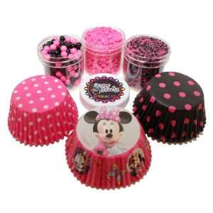Minnie Mouse Cupcake Kit by Crispie Sweets   Sprinkles and Baking Cups 
